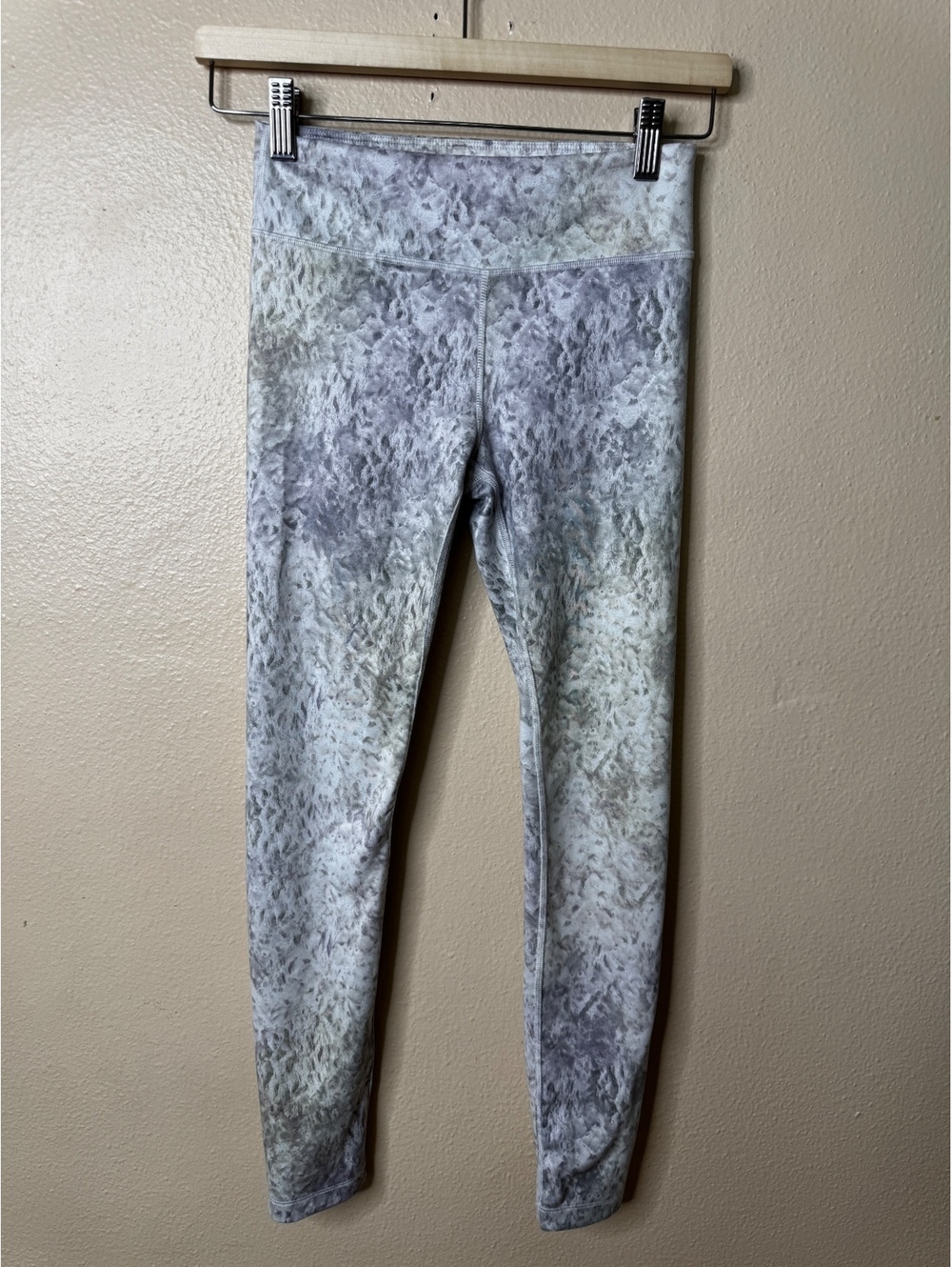 Athleta Girl Leggings Lot of 2 Size 12 High Rise Chit Chat Stash Your Treasures - Picture 6 of 9